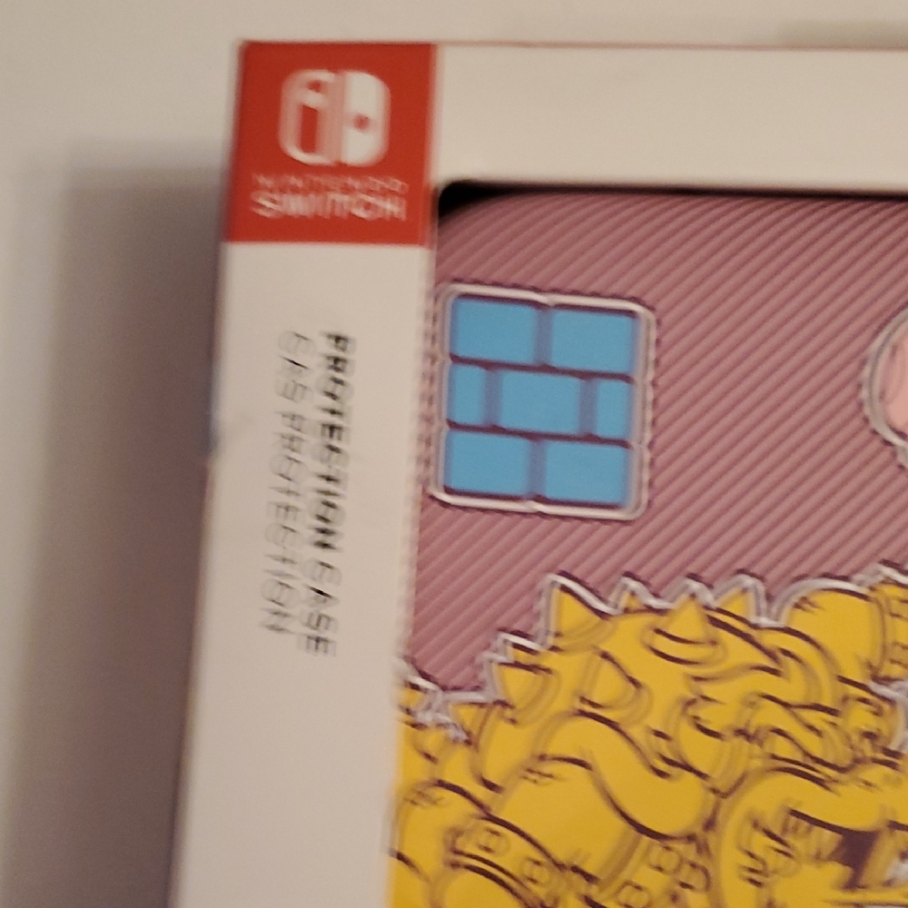 Super Mario Switch Case - Multicolor - Picture 2 of 8